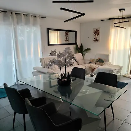 Holiday home Entre Nantes Et Bretagne, Maison Calme Proche Des Plages